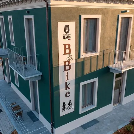 B & Bike Di Ristorante Italia