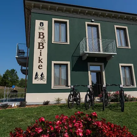 B & Bike Di Ristorante Italia Aparthotel