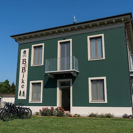 B & Bike Di Ristorante Italia Aparthotel *